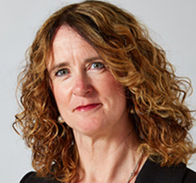Lynda Finan